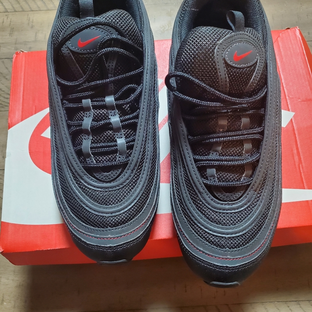 Nike Air max 97. Men size 9